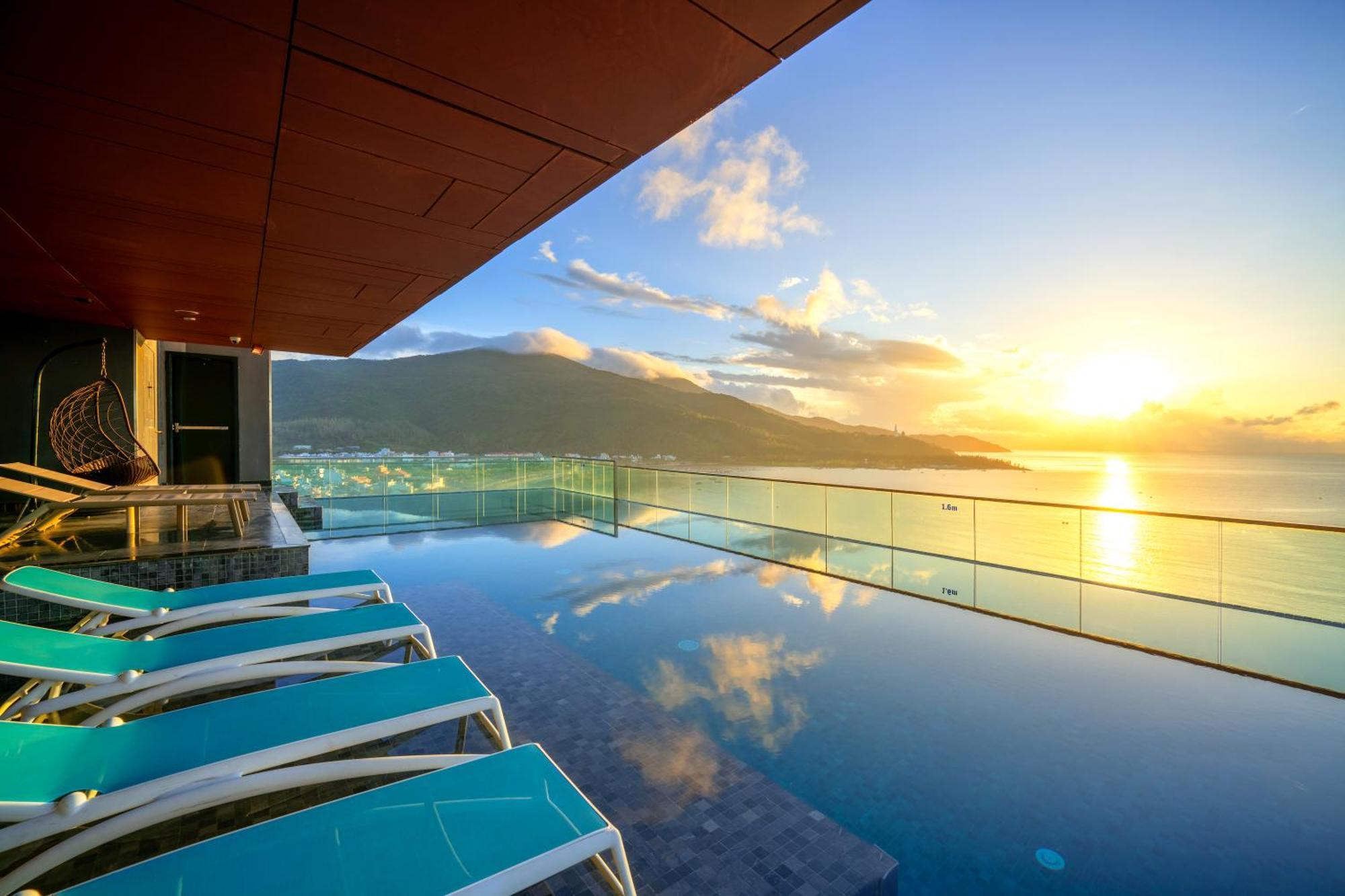 The Code Hotel & Spa Дананг Екстер'єр фото