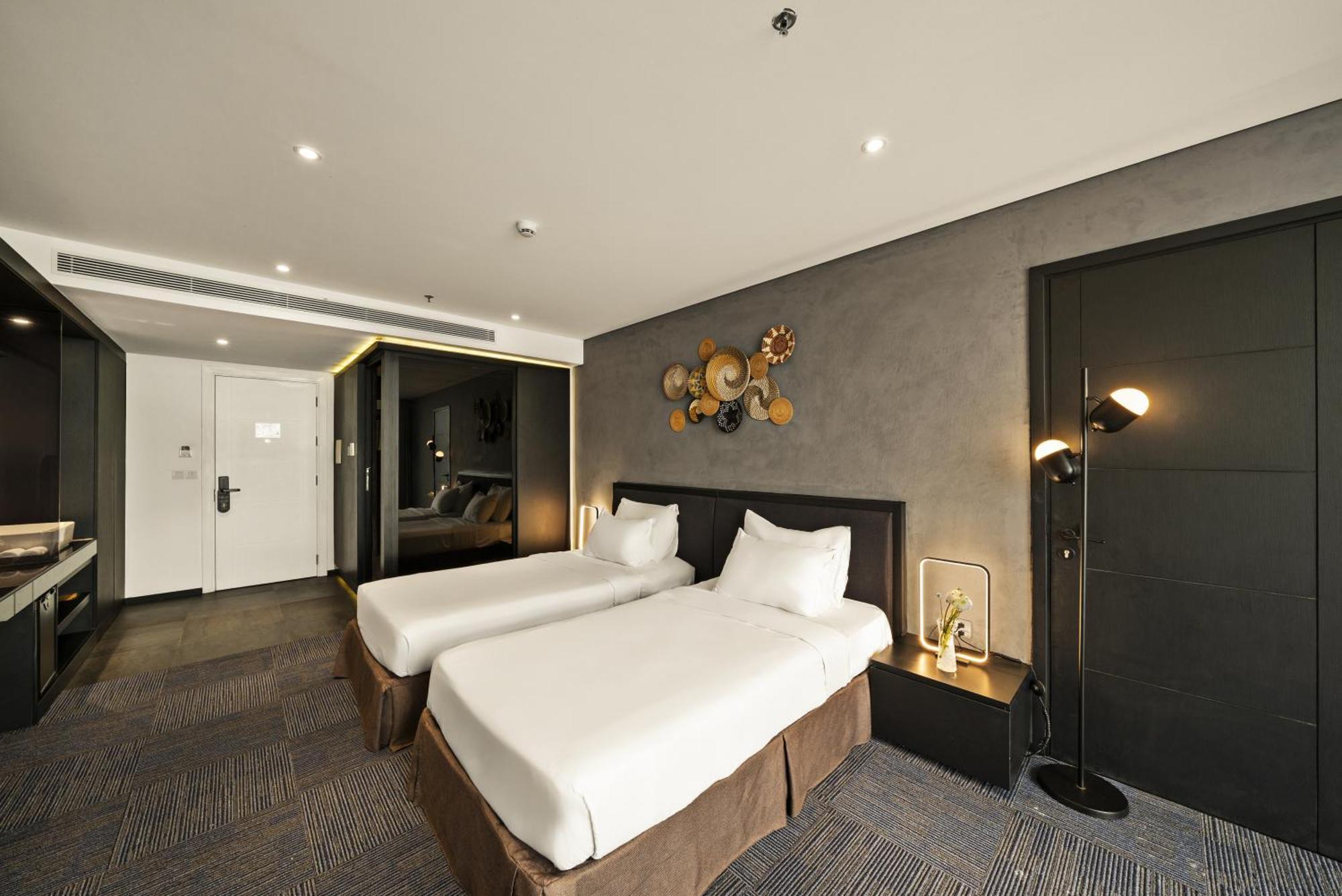 The Code Hotel & Spa Дананг Екстер'єр фото